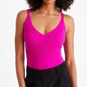NWT Express Ribbed Fitted V-Neck Sweater Tank in Neon Berry Pink Sz XS